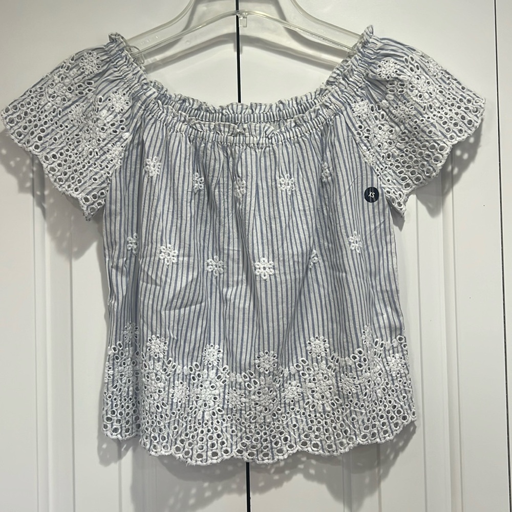Hollister Women’s Top- Size XS NEW